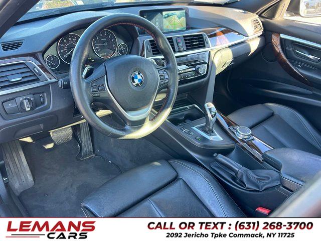 2017 BMW 3-Series 330i xDrive photo