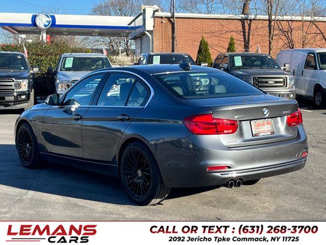 2017 BMW 3-Series 330i xDrive photo