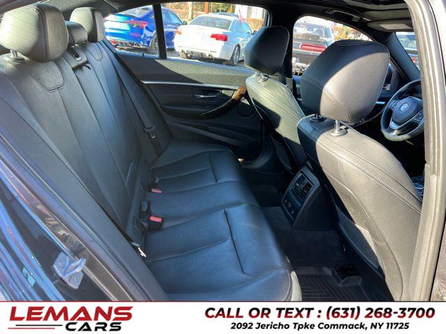 2017 BMW 3-Series 330i xDrive photo