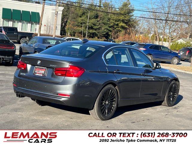 2017 BMW 3-Series 330i xDrive photo