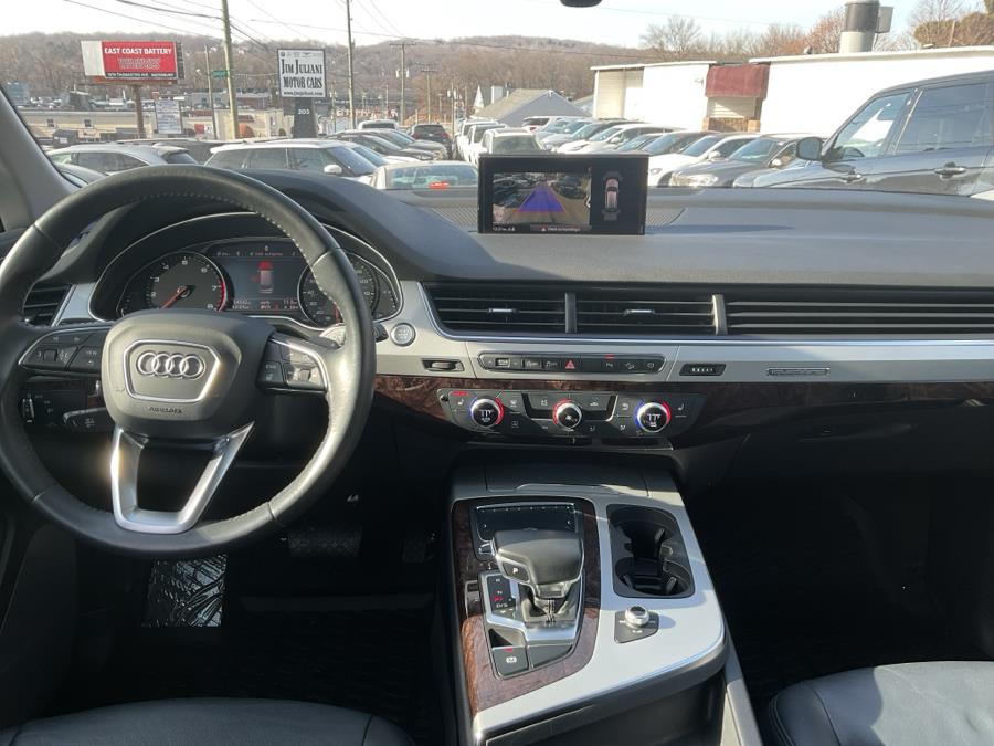2019 Audi Q7 Premium 45 TFSI quattro photo