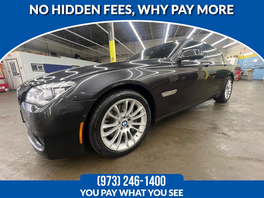 2015 BMW 7-Series 4dr Sdn 750i xDrive AWD photo