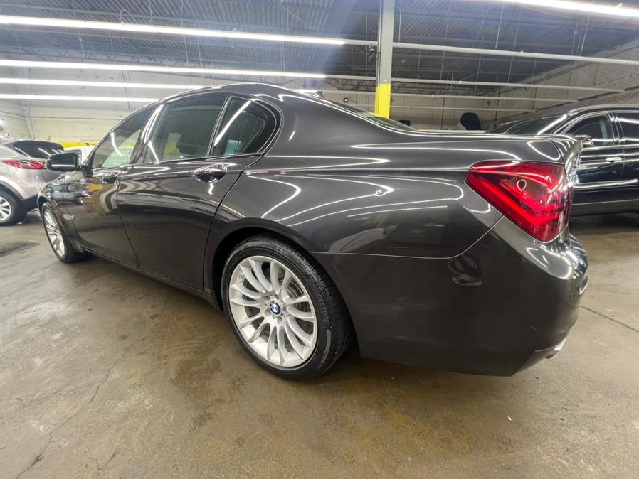 2015 BMW 7-Series 4dr Sdn 750i xDrive AWD photo