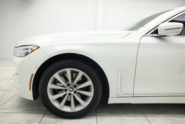 2020 BMW 7-Series 740i xDrive photo