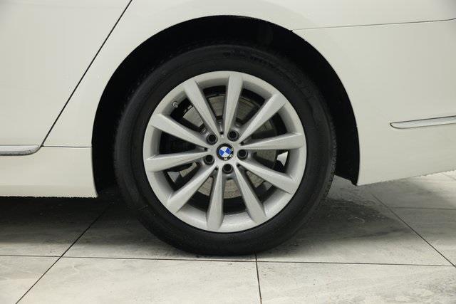 2020 BMW 7-Series 740i xDrive photo