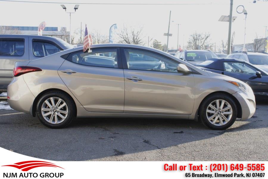 2016 Hyundai Elantra 4dr Sdn Auto photo