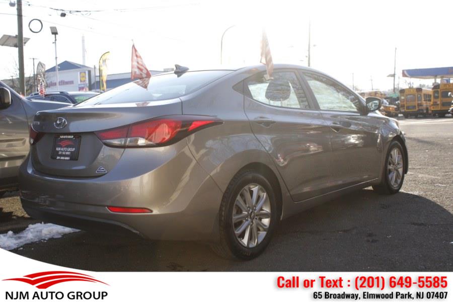 2016 Hyundai Elantra 4dr Sdn Auto photo