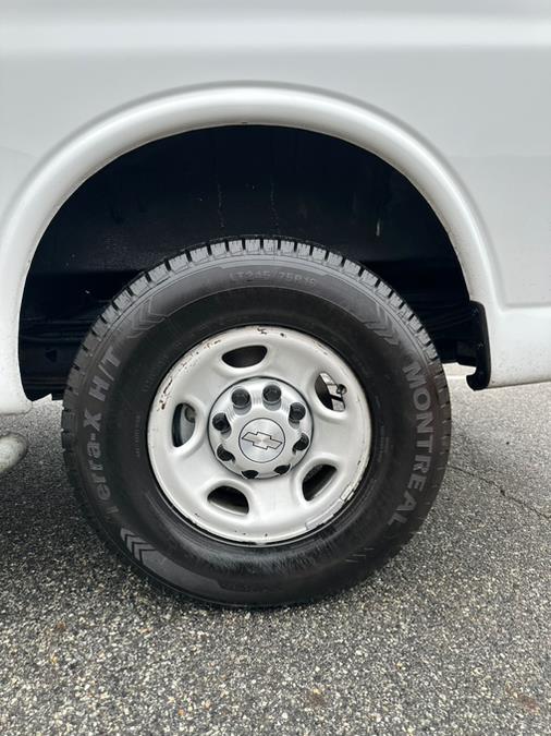 2018 Chevrolet Express Cargo Van RWD 2500 135