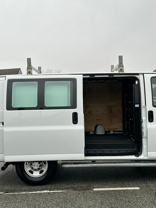 2018 Chevrolet Express Cargo Van RWD 2500 135
