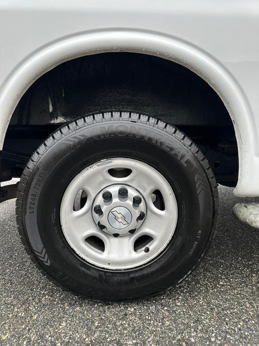 2018 Chevrolet Express Cargo Van RWD 2500 135