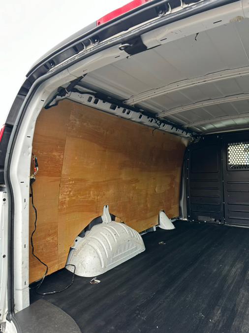 2018 Chevrolet Express Cargo Van RWD 2500 135