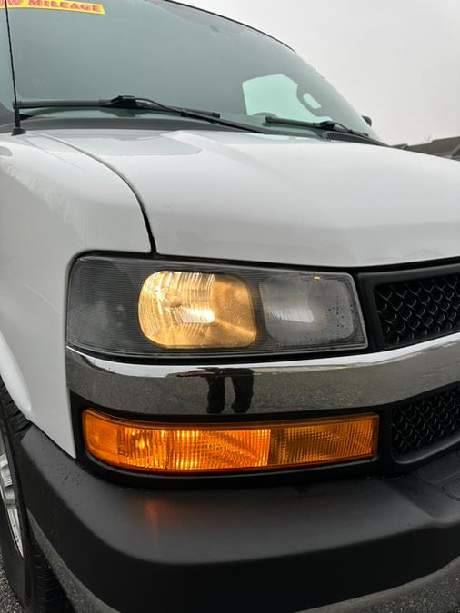 2018 Chevrolet Express Cargo Van RWD 2500 135
