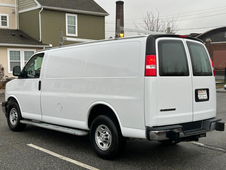 2018 Chevrolet Express Cargo Van RWD 2500 135