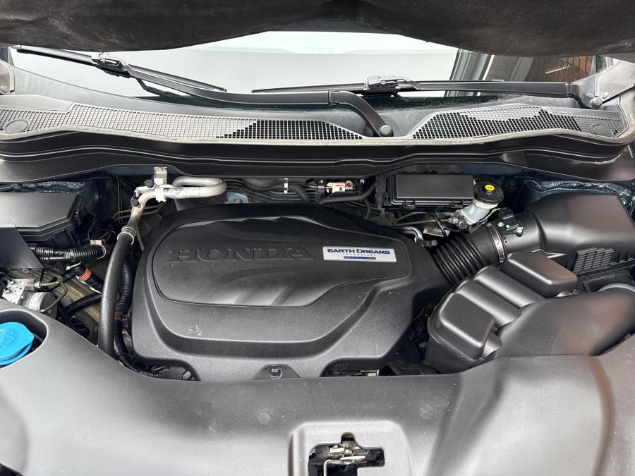 2019 Honda Pilot EX-L w/Navi & RES AWD photo