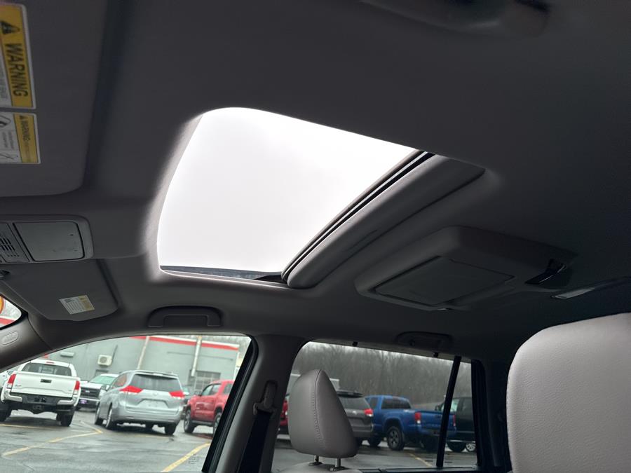 2019 Honda Pilot EX-L w/Navi & RES AWD photo