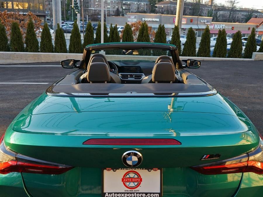 2022 BMW M4 Competition photo