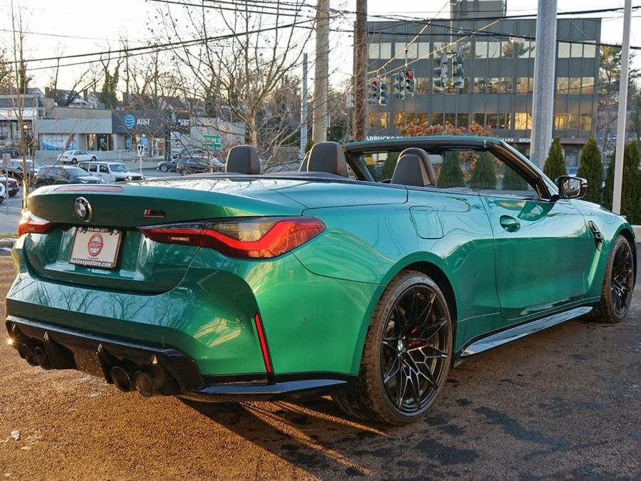 2022 BMW M4 Competition photo