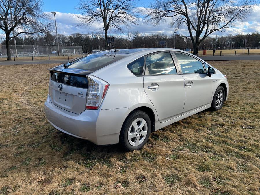 2010 Toyota Prius II photo