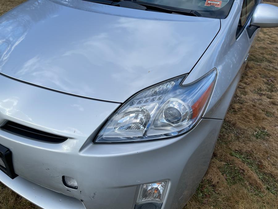 2010 Toyota Prius II photo