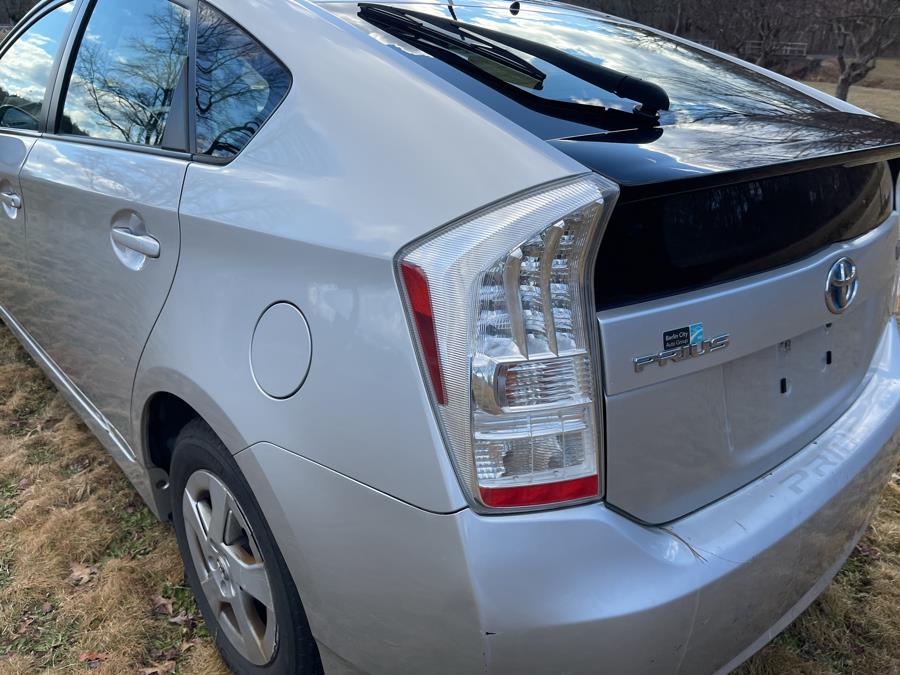 2010 Toyota Prius II photo