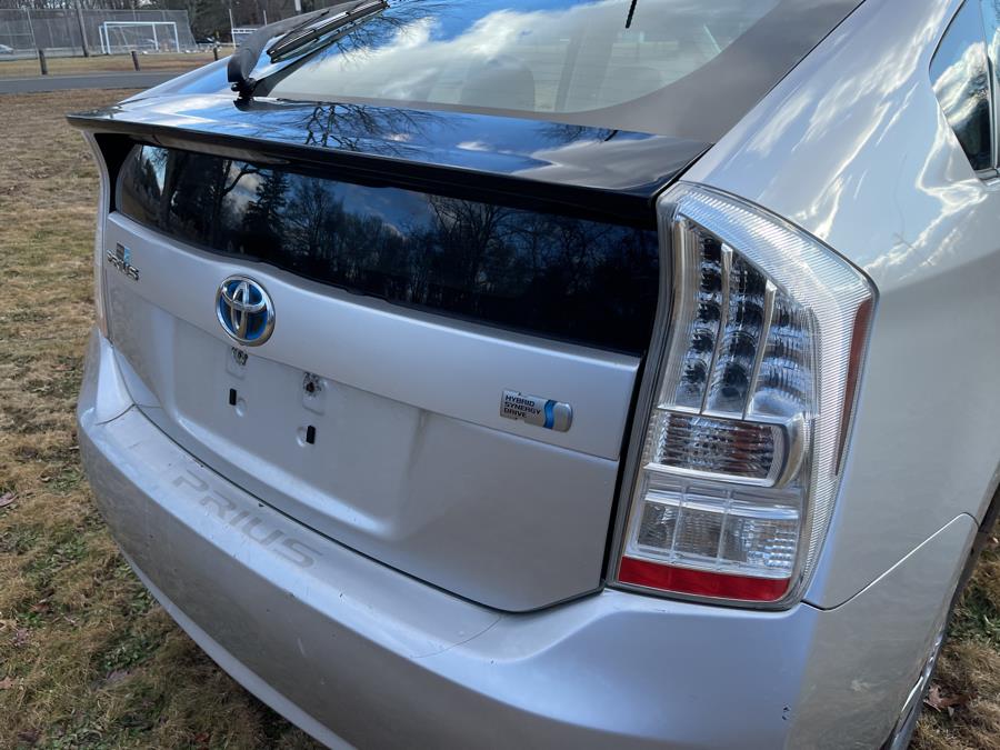 2010 Toyota Prius II photo