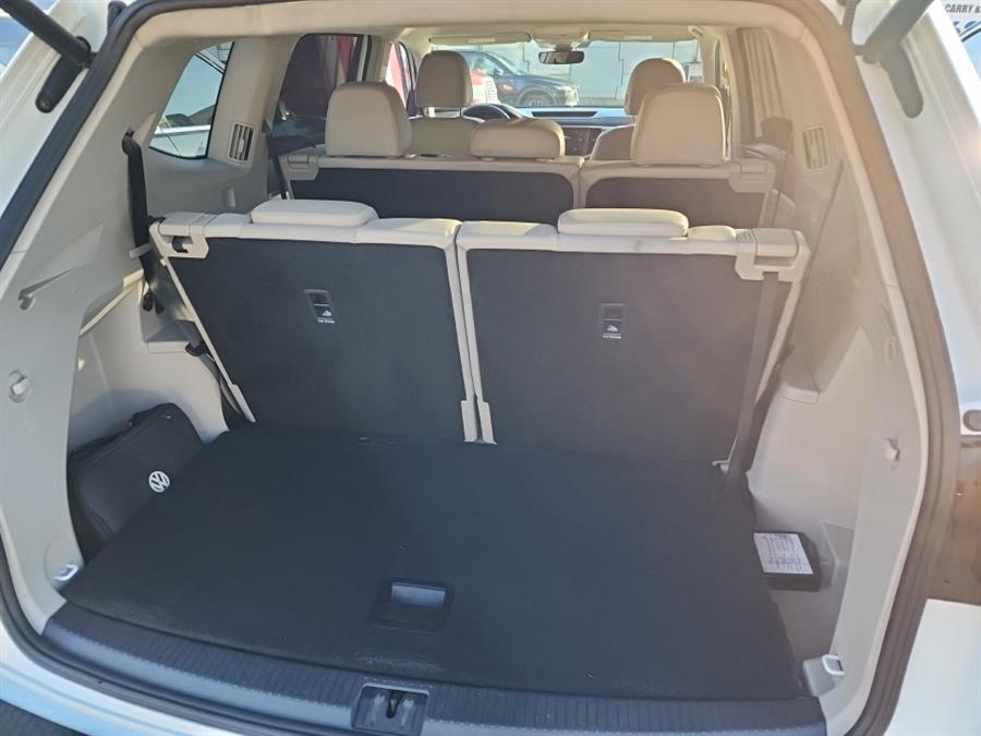 2018 Volkswagen Atlas 3.6L V6 SE 4MOTION photo