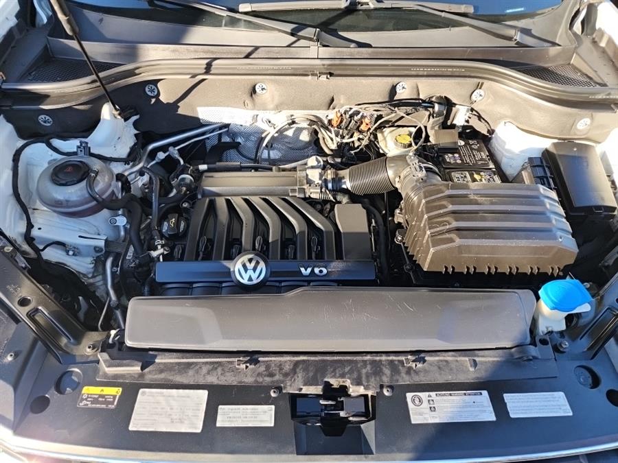 2018 Volkswagen Atlas 3.6L V6 SE 4MOTION photo