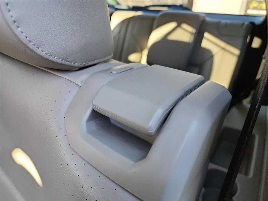 2018 Volkswagen Atlas 3.6L V6 SE 4MOTION photo