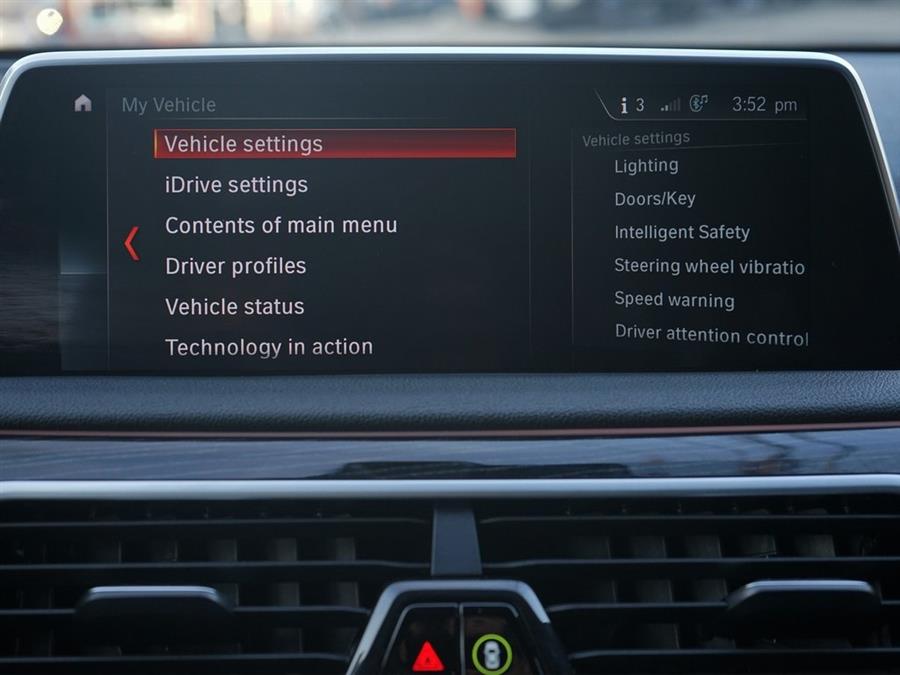 2019 BMW 7-Series 740i photo
