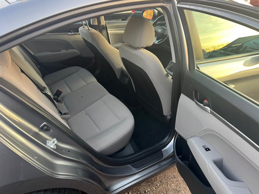 2020 Hyundai Elantra Value Edition IVT SULEV photo