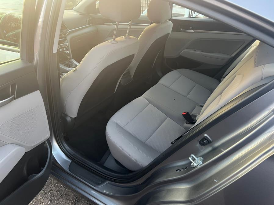 2020 Hyundai Elantra Value Edition IVT SULEV photo