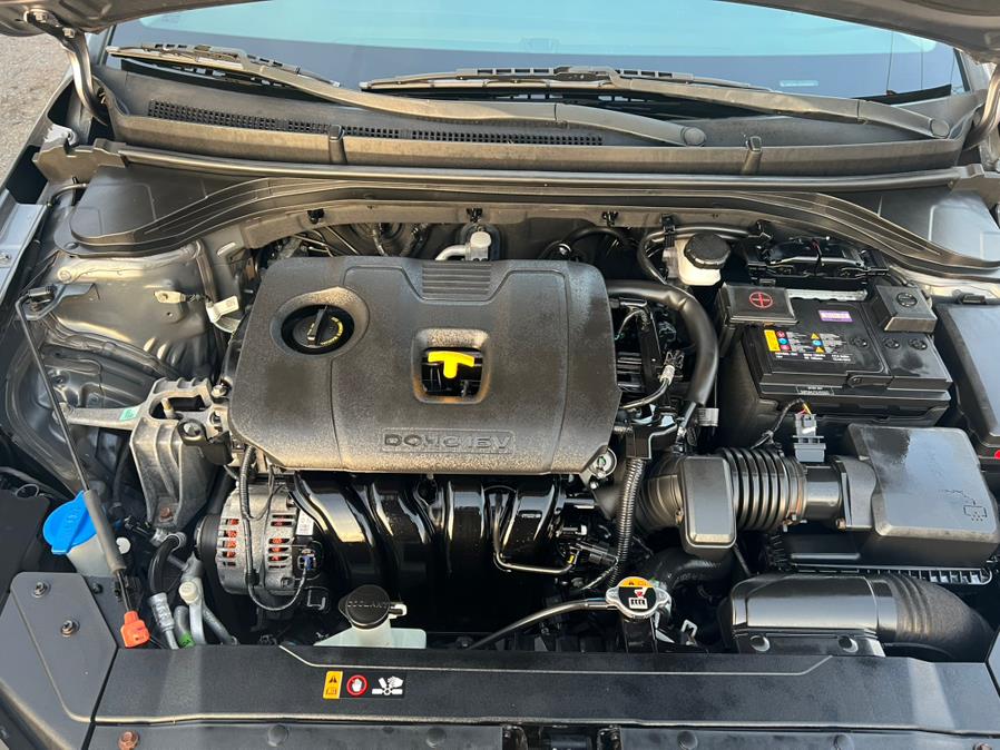 2020 Hyundai Elantra Value Edition IVT SULEV photo