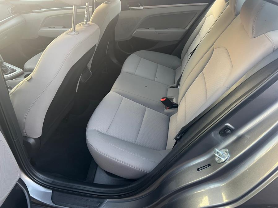 2020 Hyundai Elantra Value Edition IVT SULEV photo
