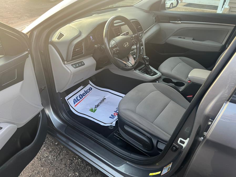2020 Hyundai Elantra Value Edition IVT SULEV photo