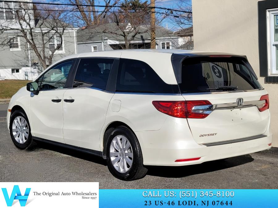 2019 Honda Odyssey LX Auto photo