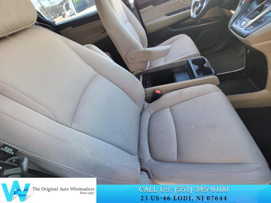 2019 Honda Odyssey LX Auto photo