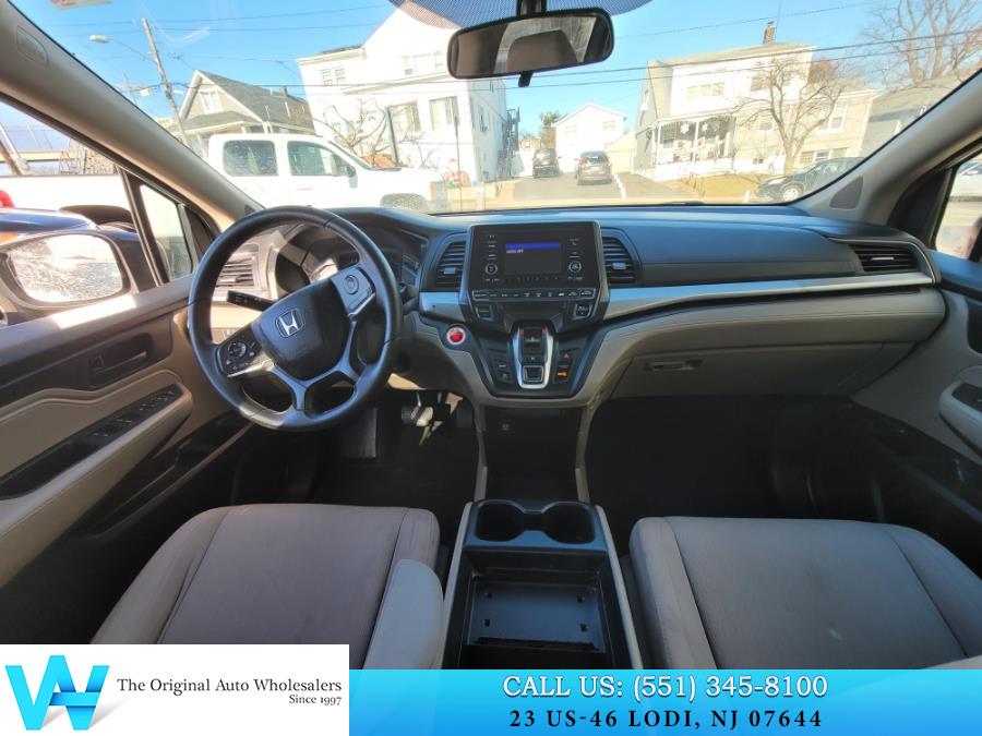 2019 Honda Odyssey LX Auto photo