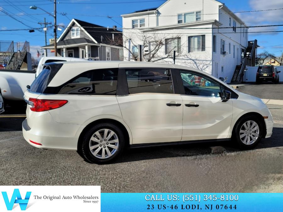 2019 Honda Odyssey LX Auto photo