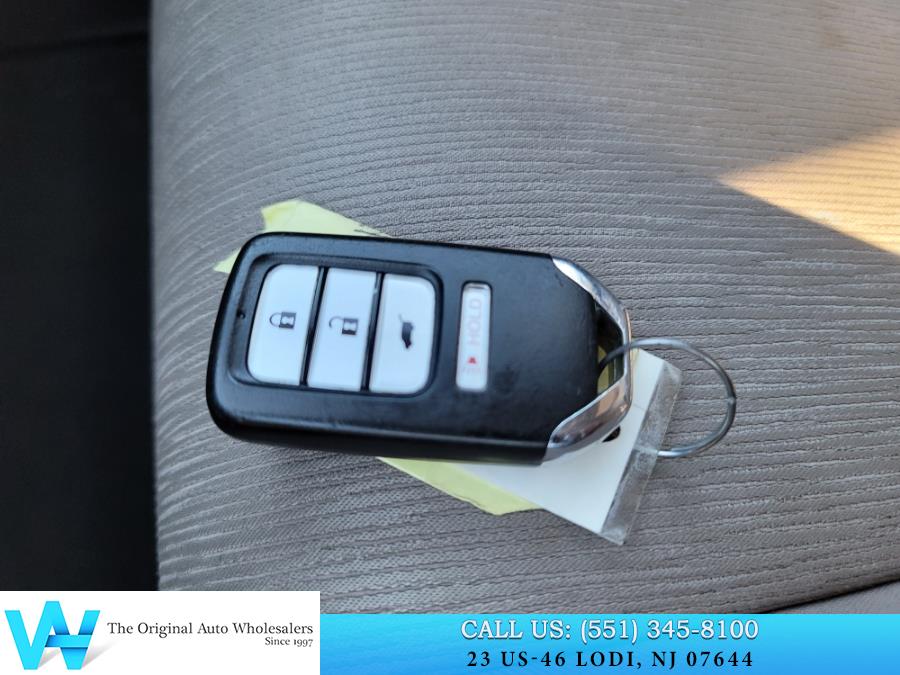 2019 Honda Odyssey LX Auto photo