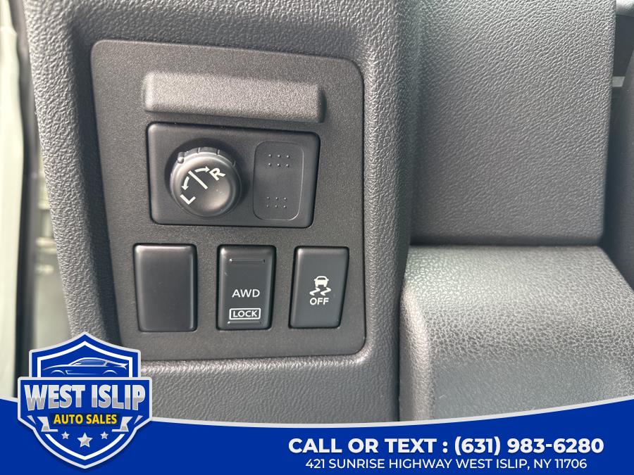 2014 Nissan Rogue Select S photo