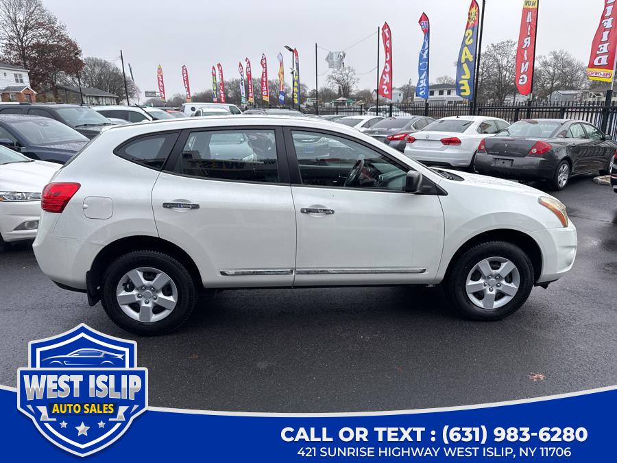 2014 Nissan Rogue Select S photo