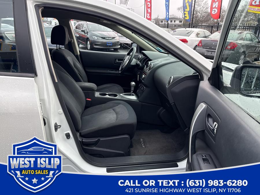 2014 Nissan Rogue Select S photo
