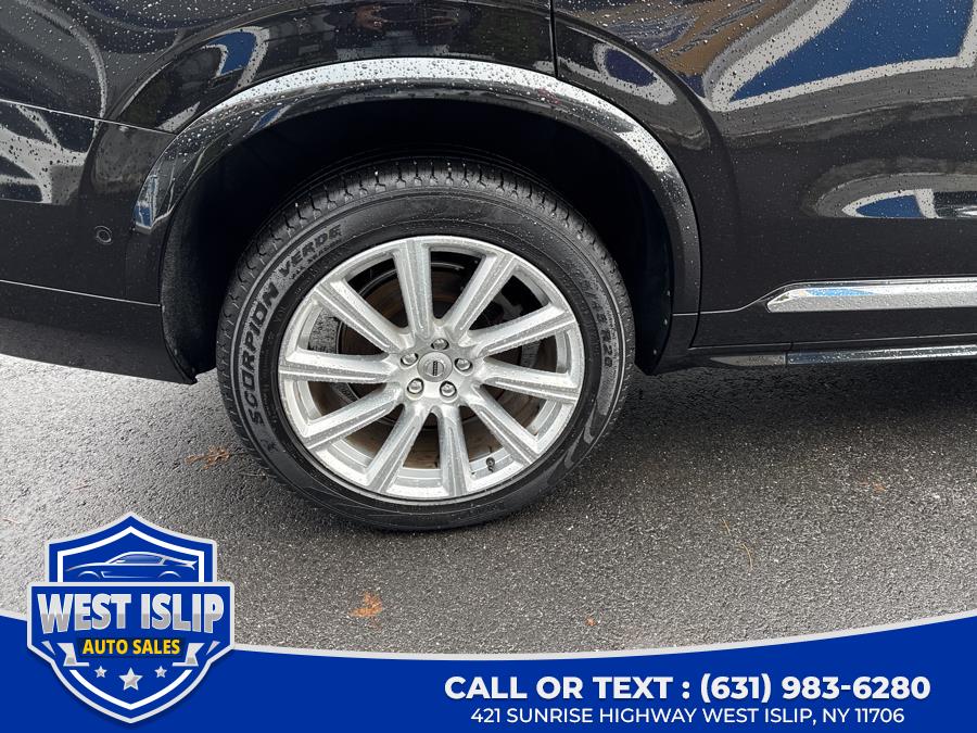 2017 Volvo XC90 T8 eAWD Plug-In Hybrid 7-Passe photo