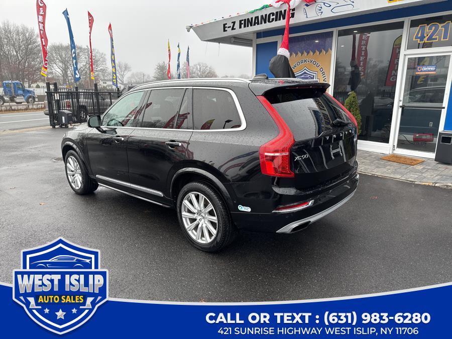 2017 Volvo XC90 T8 eAWD Plug-In Hybrid 7-Passe photo