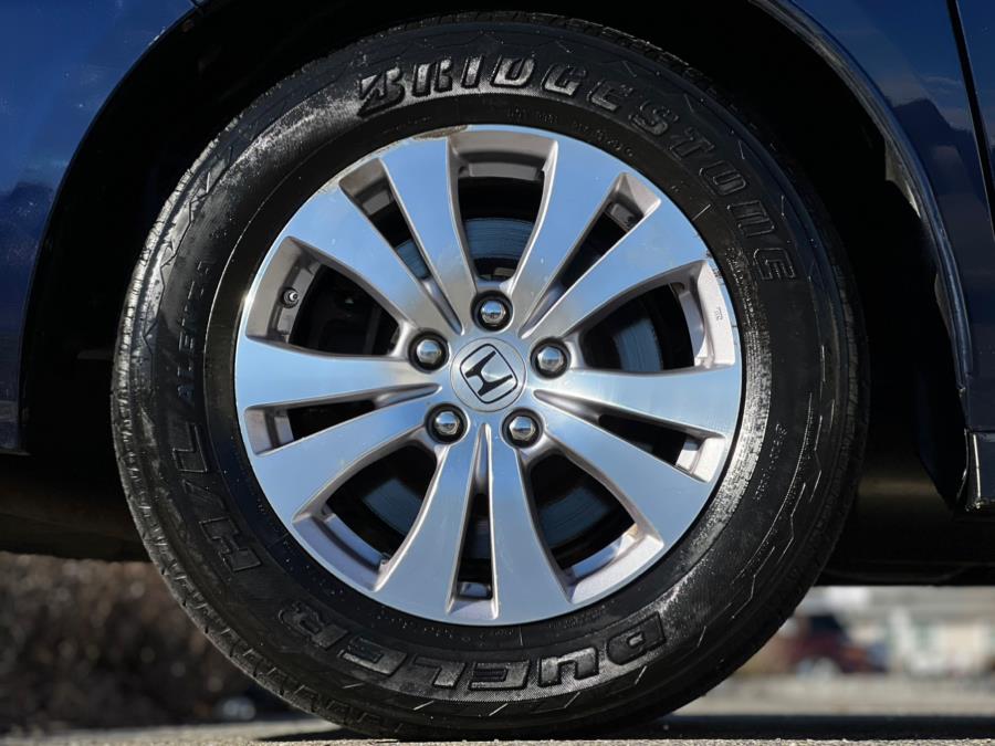 2016 Honda Odyssey 5dr EX-L photo