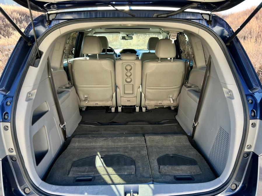 2016 Honda Odyssey 5dr EX-L photo