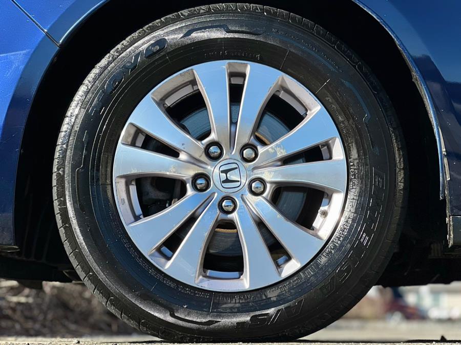 2016 Honda Odyssey 5dr EX-L photo