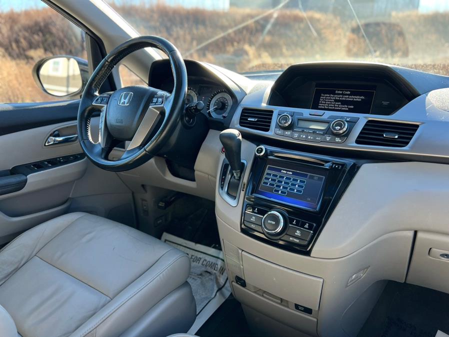 2016 Honda Odyssey 5dr EX-L photo