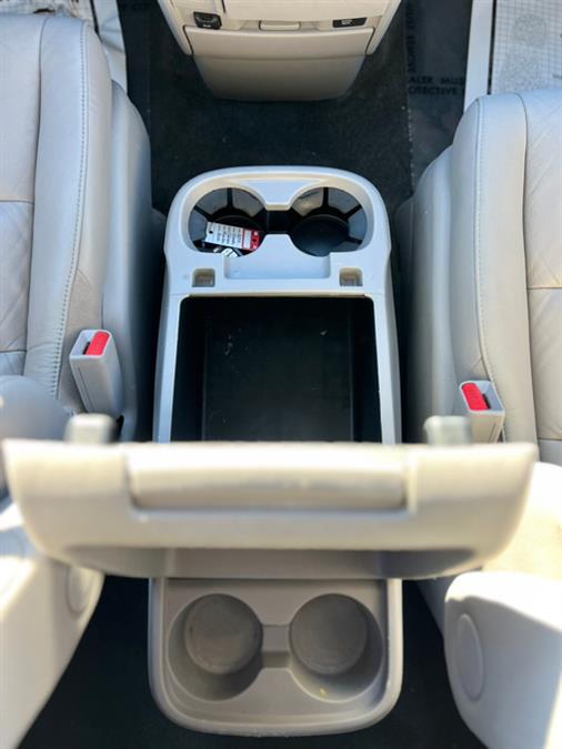 2016 Honda Odyssey 5dr EX-L photo