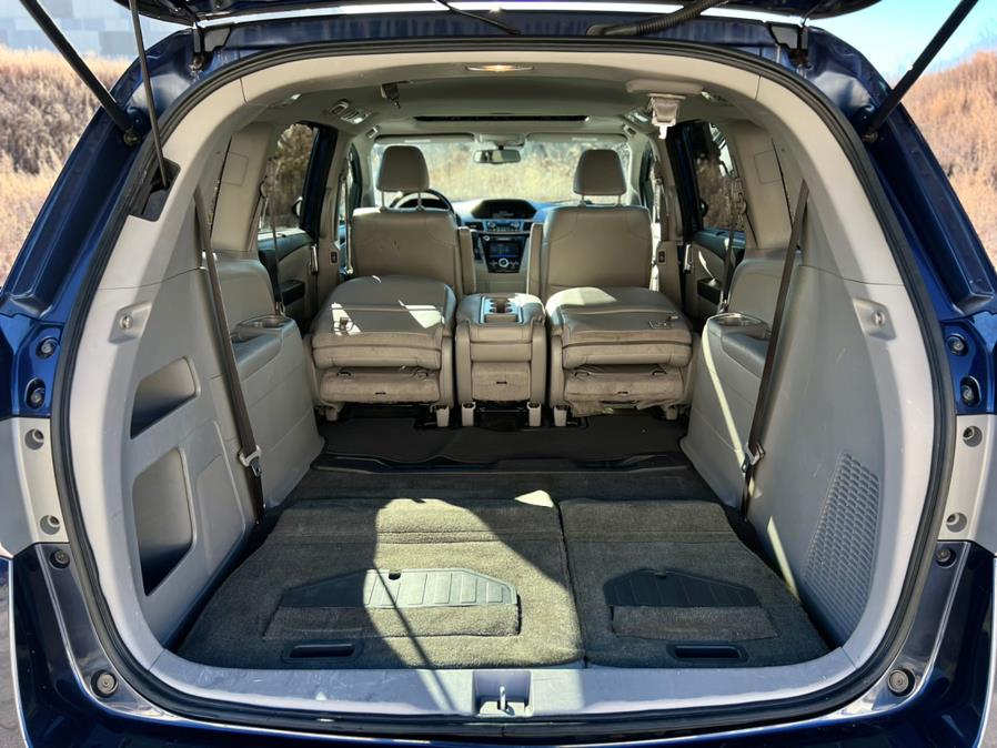 2016 Honda Odyssey 5dr EX-L photo